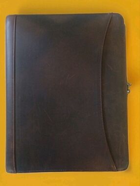 Geslun Dark Brown Cowhide Genuine Leather Zippered 3 Ring Laptop Portfolio